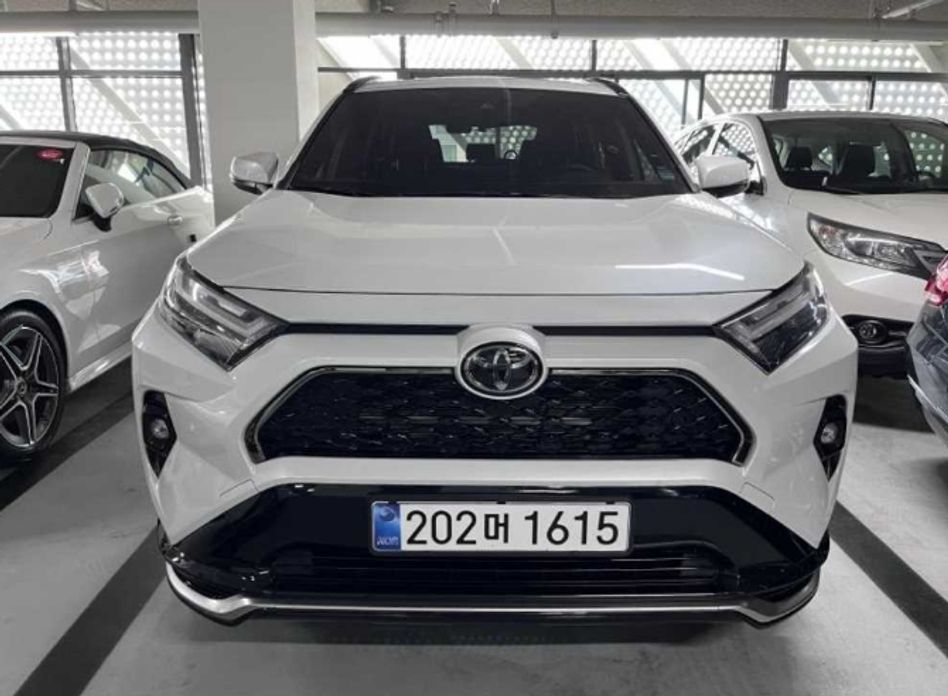Toyota RAV4 2025