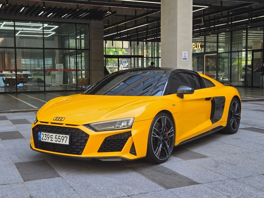 Audi R8 2021