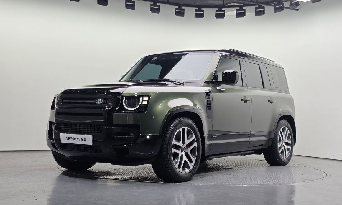 Land Rover Defender 2026