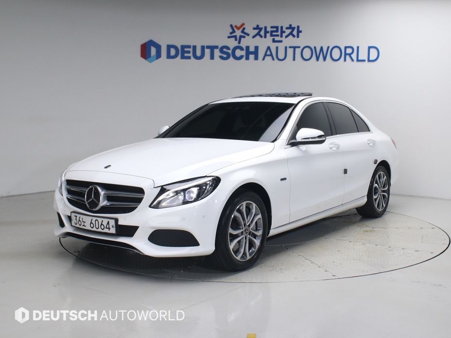 Mercedes-Benz C-Class 2018