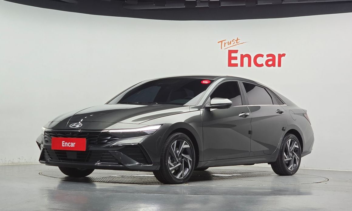 Hyundai AVANTE 2025