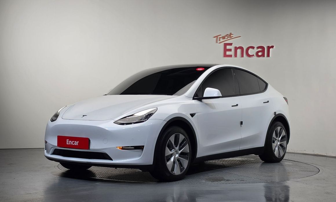 Tesla Model Y 2022
