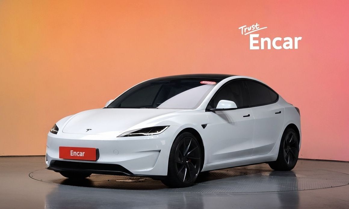Tesla Model 3 2026