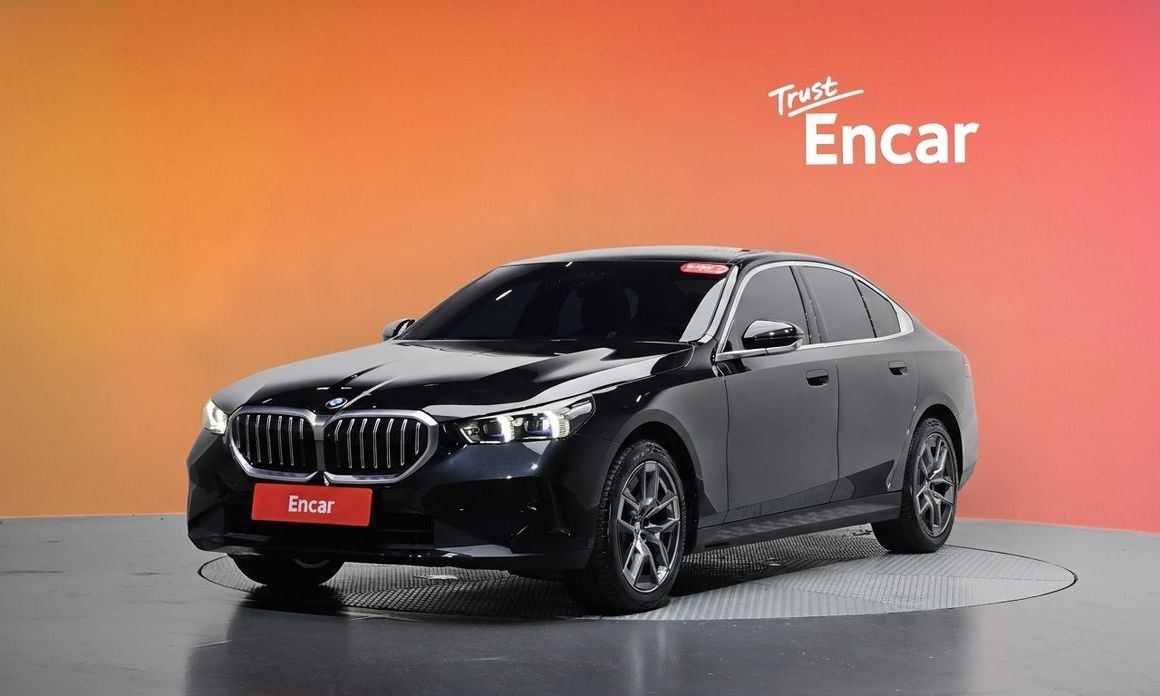 BMW 5-Series 2025