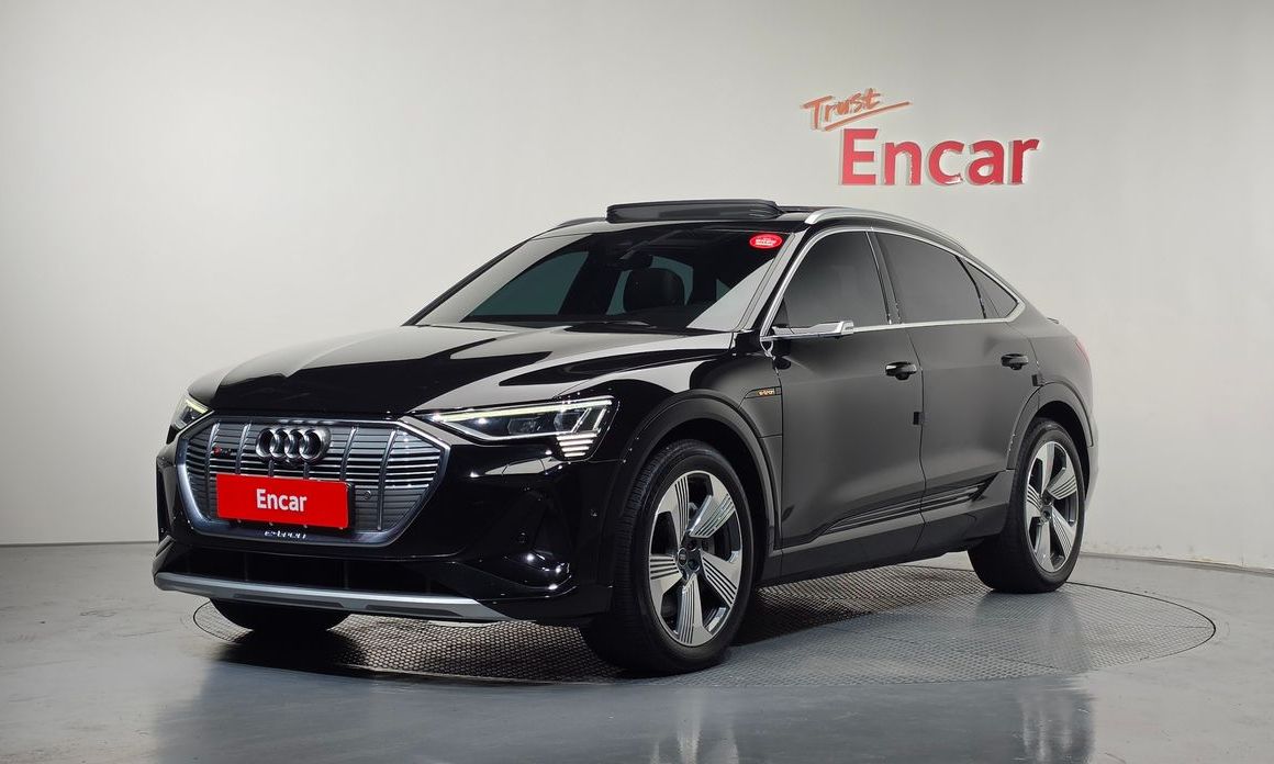 Audi e-tron 2022