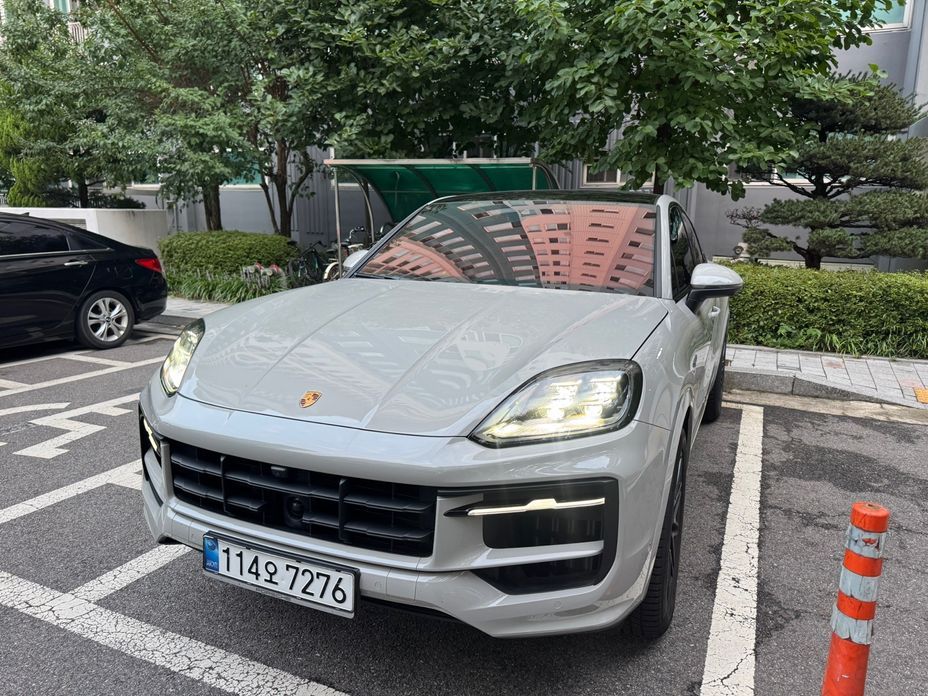 Porsche Cayenne 2024