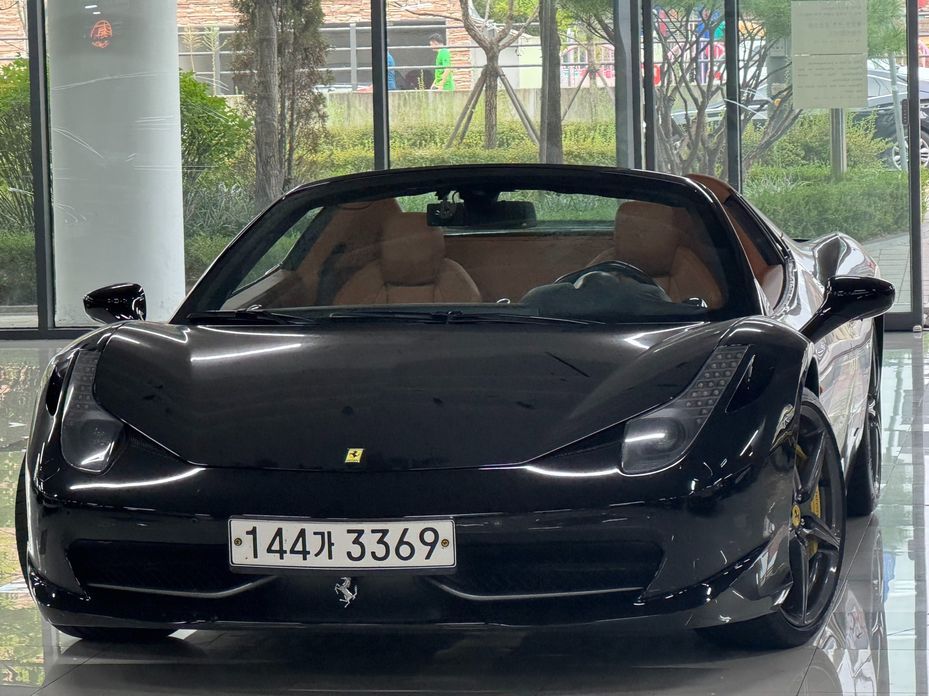 Ferrari 458 2012
