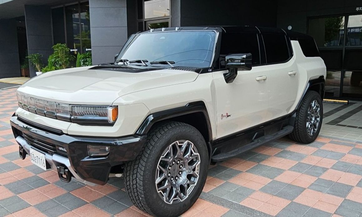 GMC Hummer EV 2026