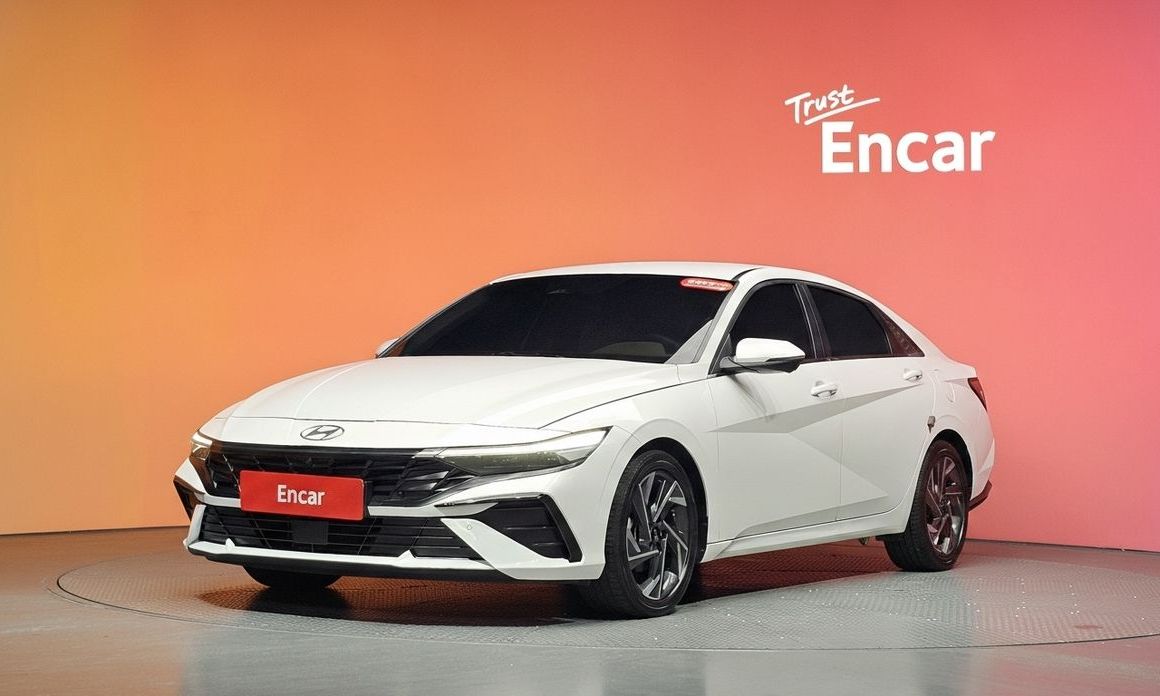 Hyundai AVANTE 2024