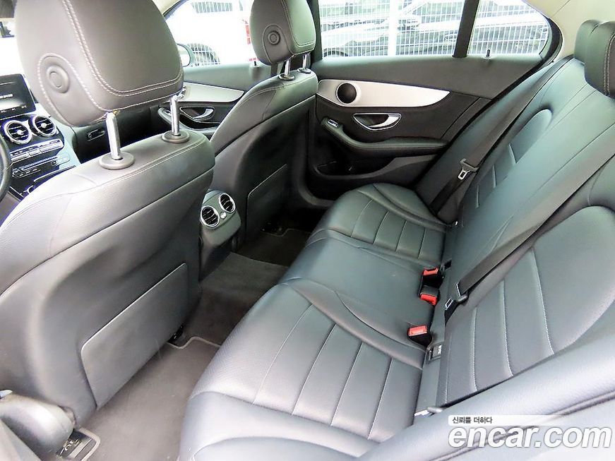 Mercedes-Benz C-Class 2015