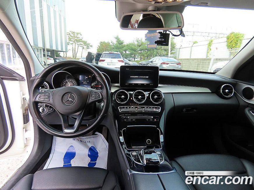 Mercedes-Benz C-Class 2015