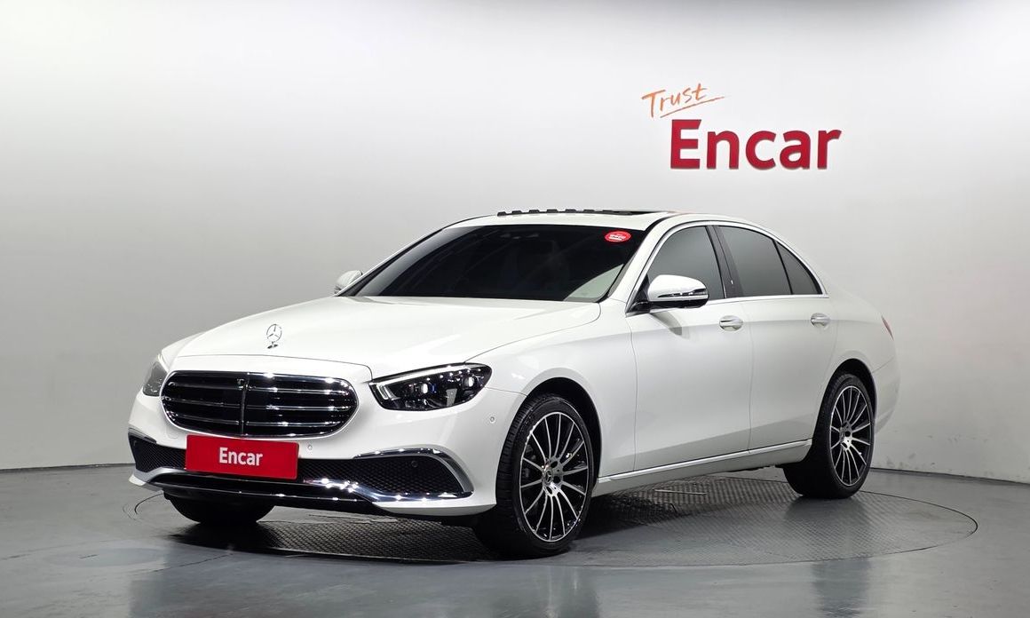 Mercedes-Benz E-Class 2021