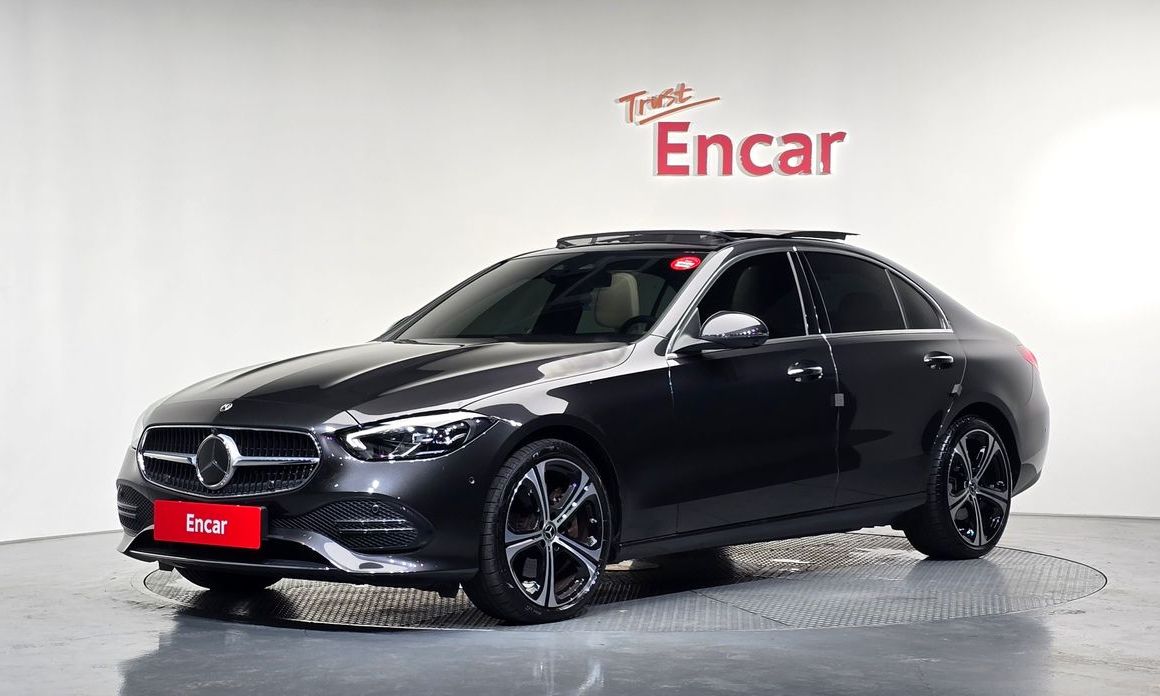 Mercedes-Benz C-Class 2023