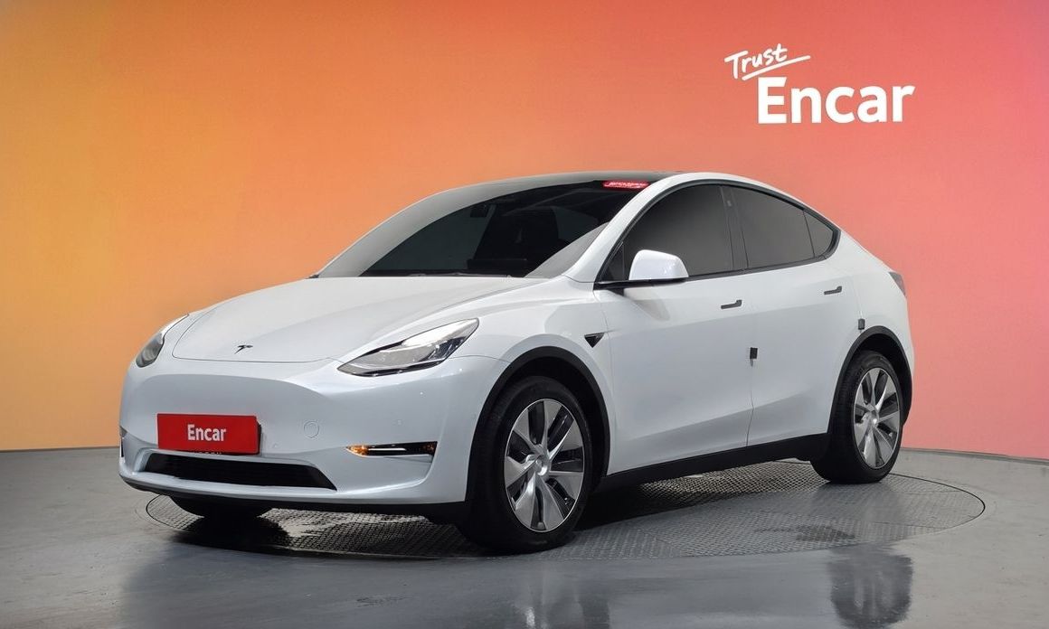 Tesla Model Y 2021