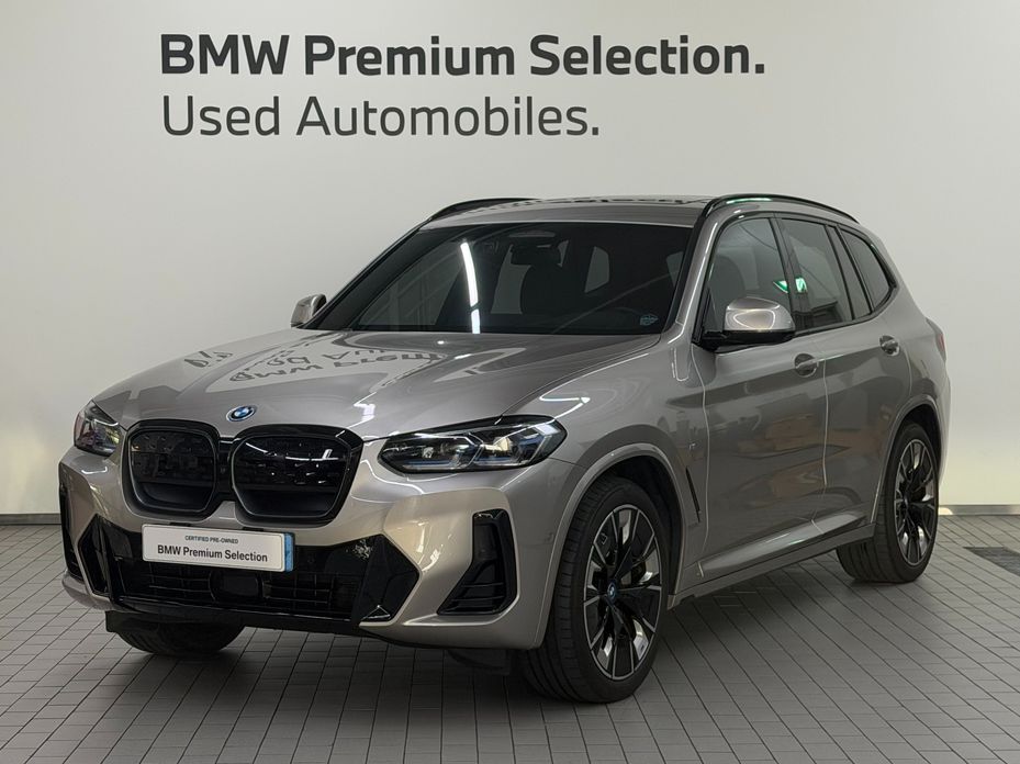 BMW iX3 2023