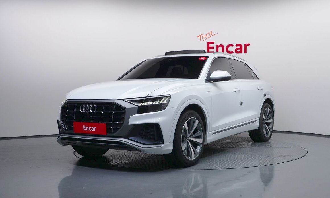 Audi Q8 2021