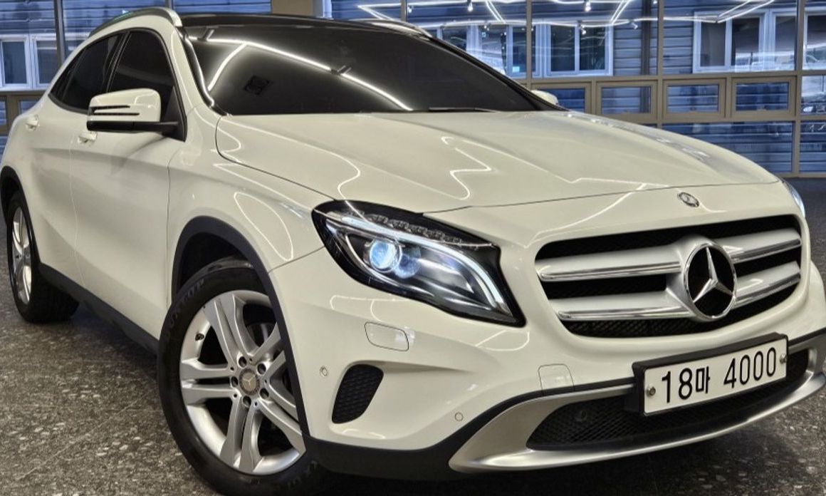 Mercedes-Benz GLA-Class 2015