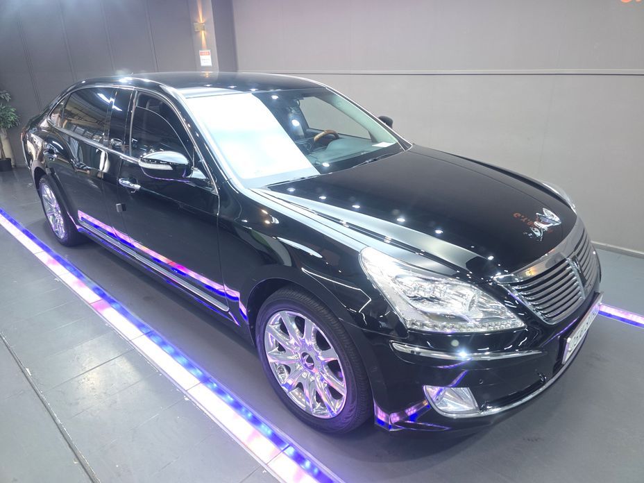 Hyundai Equus 2011