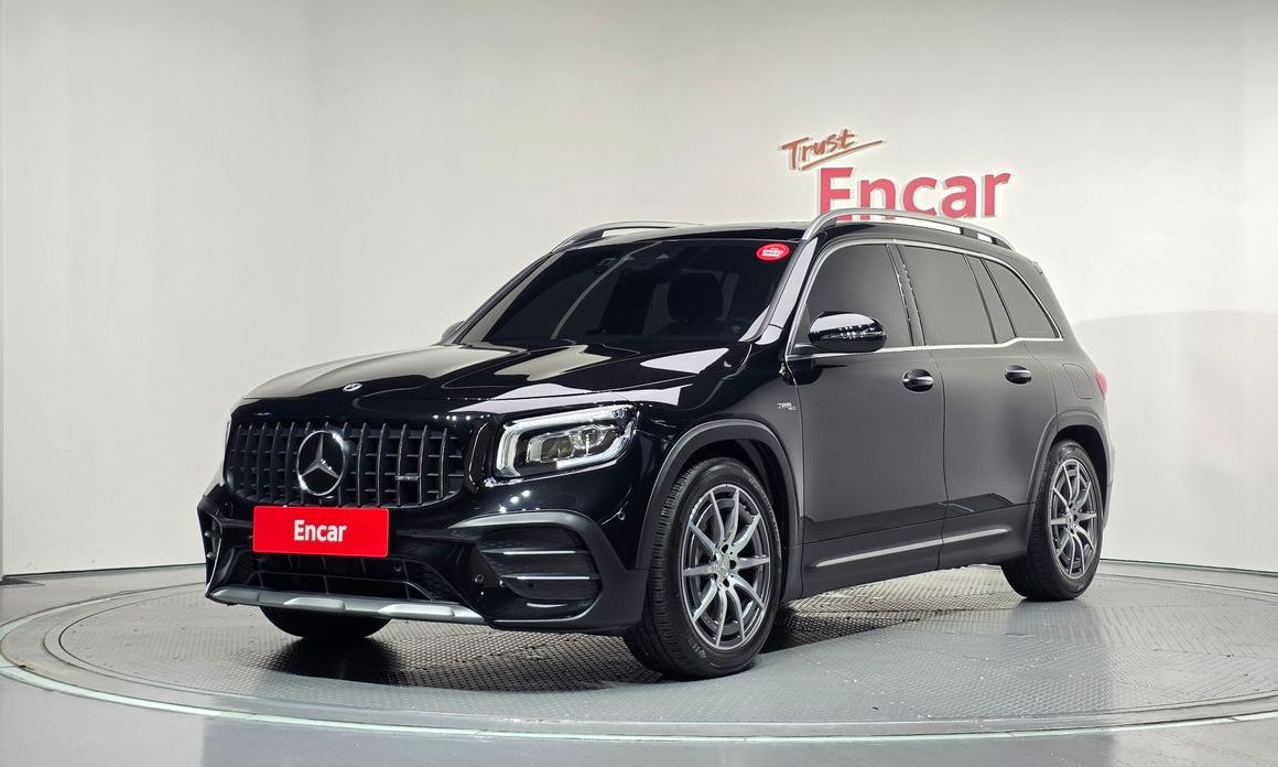 Mercedes-Benz GLB-Class 2023