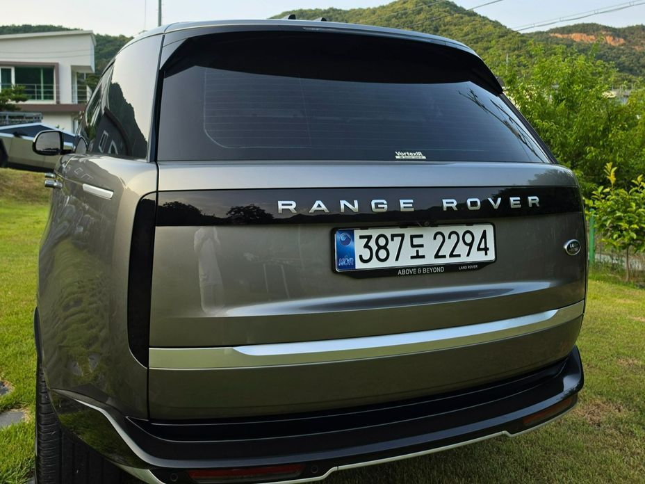 Land Rover Range Rover 2023