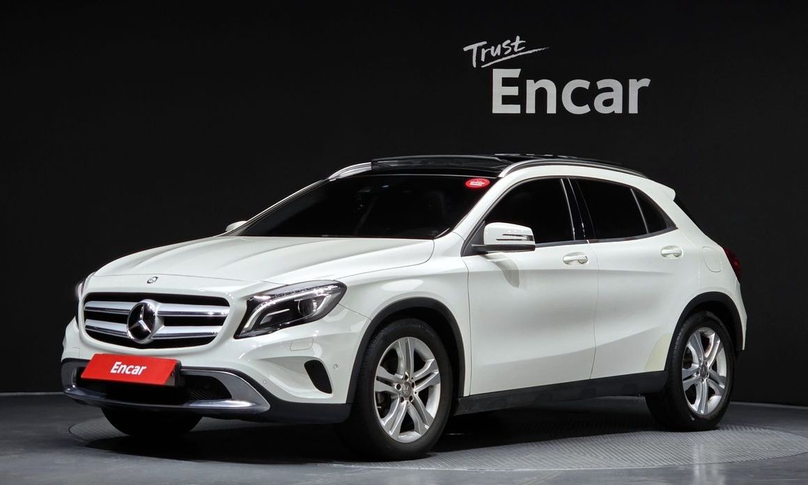 Mercedes-Benz GLA-Class 2016