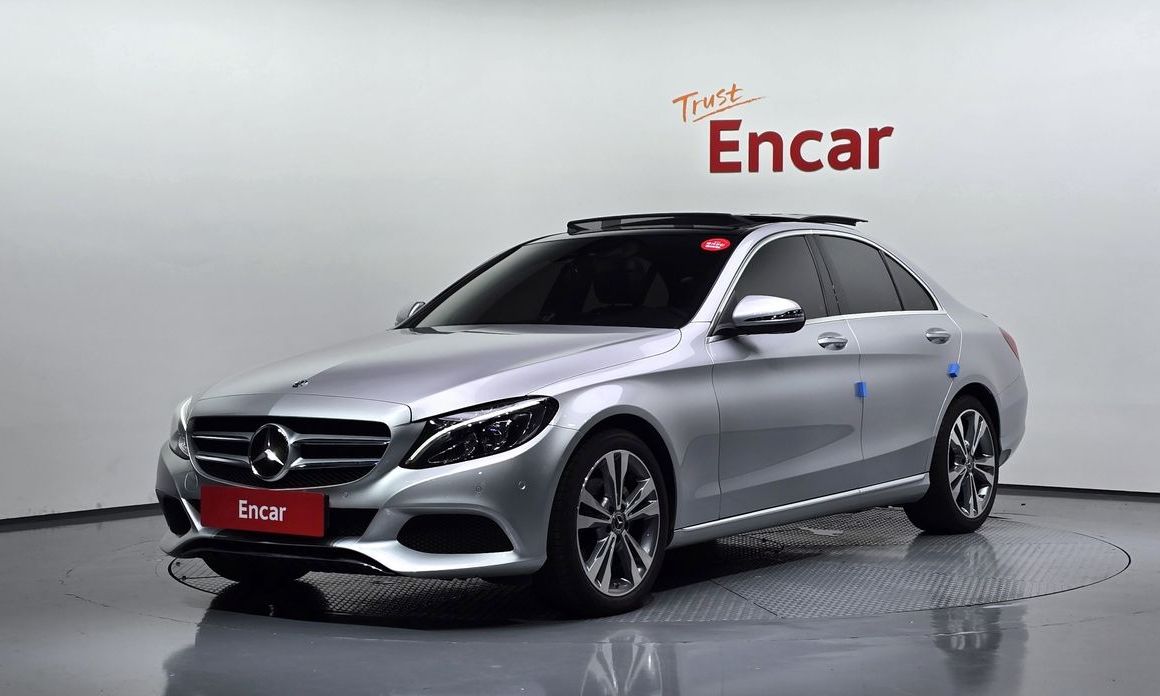 Mercedes-Benz C-Class 2018
