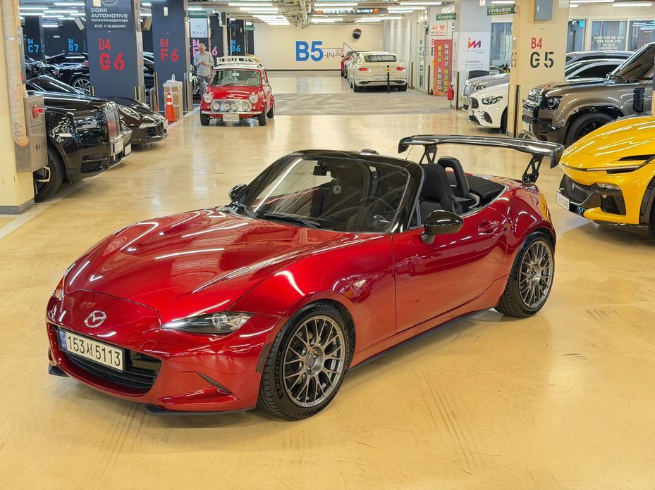 Mazda MX-5 Miata 2021