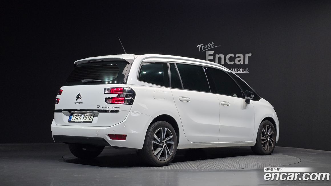 Citroen-DS C4 SpaceTourer 2021