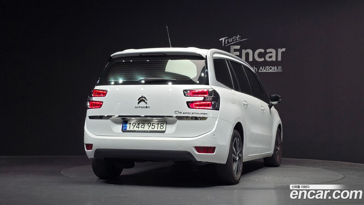 Citroen-DS C4 SpaceTourer 2021