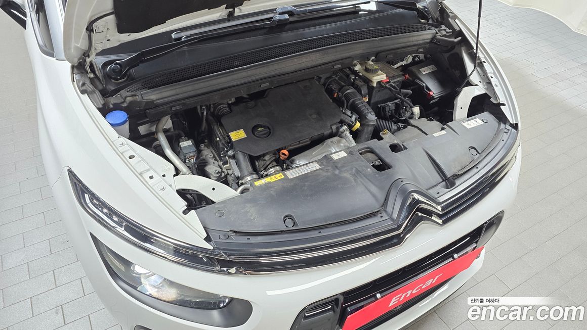 Citroen-DS C4 SpaceTourer 2021