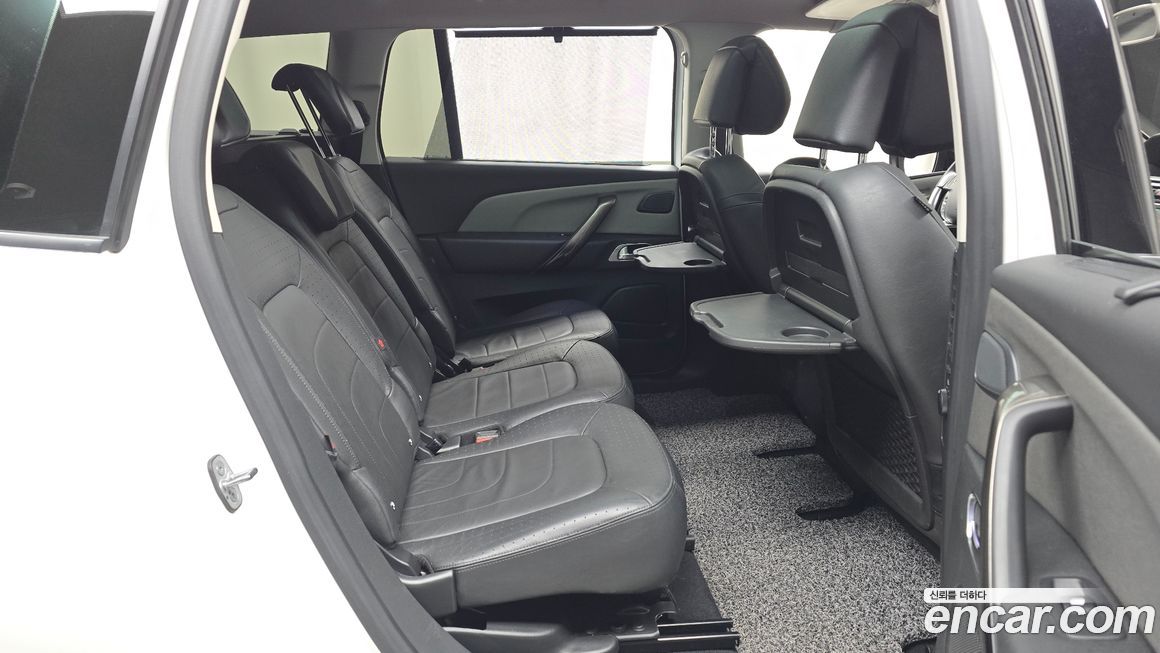 Citroen-DS C4 SpaceTourer 2021