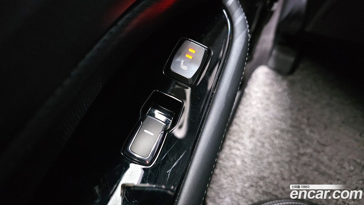 KG_Mobility_Ssangyong Rexton 2020