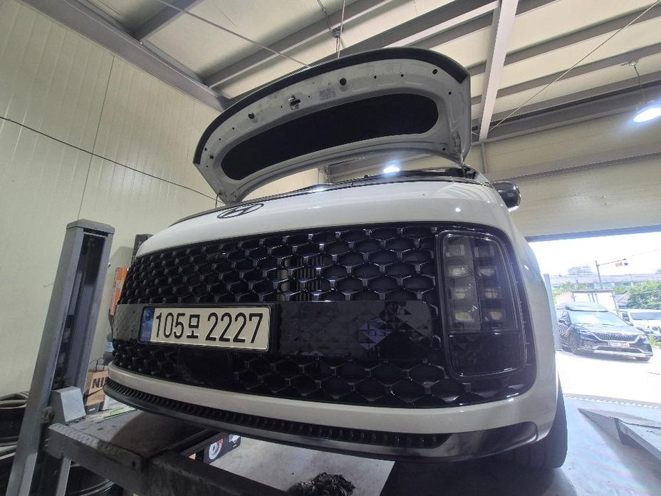 Hyundai Staria 2025
