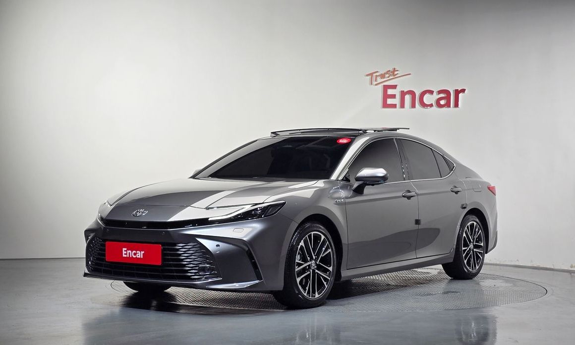 Toyota Camry 2025