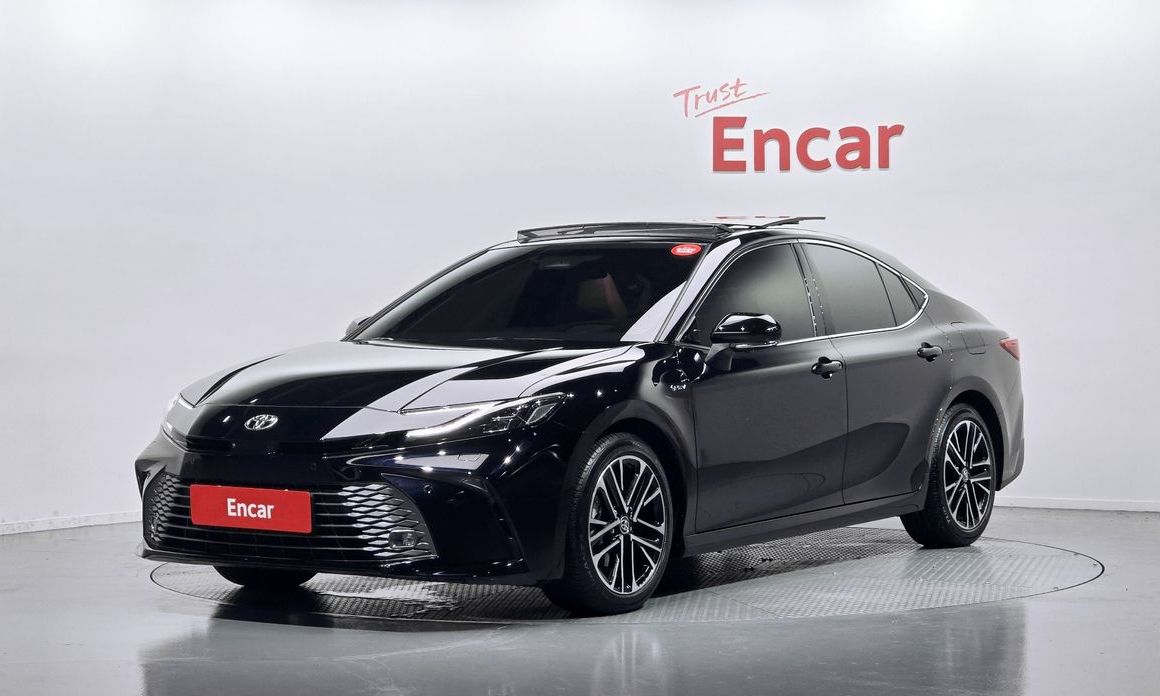Toyota Camry 2025