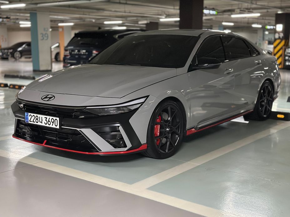 Hyundai AVANTE 2025