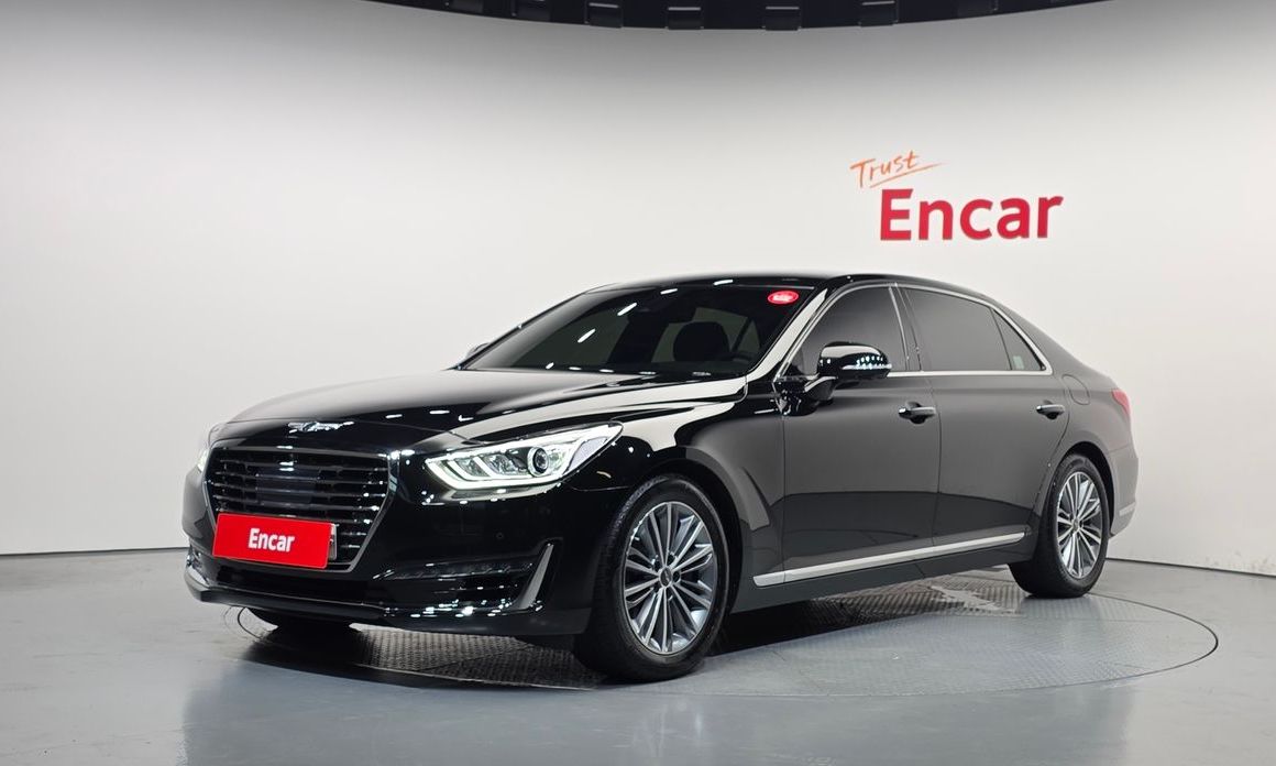 Genesis EQ900 2017
