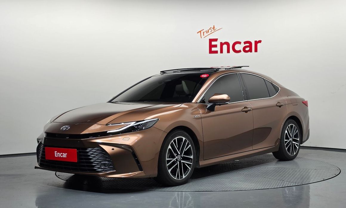 Toyota Camry 2025