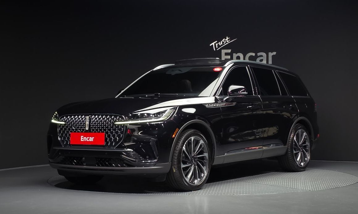 Lincoln Aviator 2025