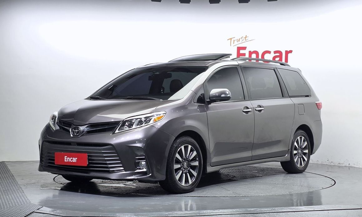 Toyota Sienna 2019