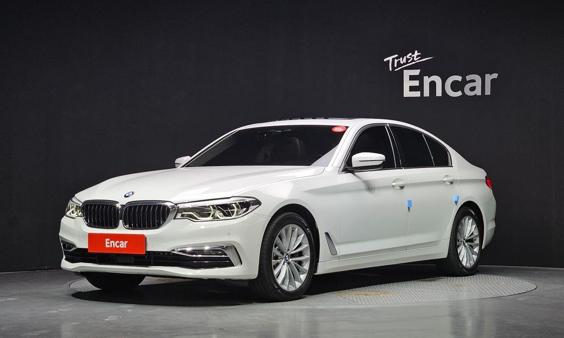 BMW 5-Series 2020