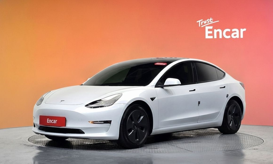 Tesla Model 3 2021