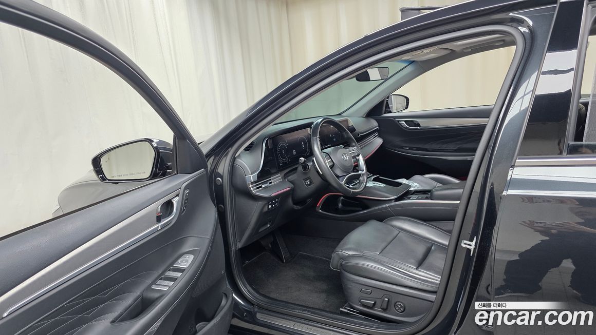 Hyundai Grandeur 2020