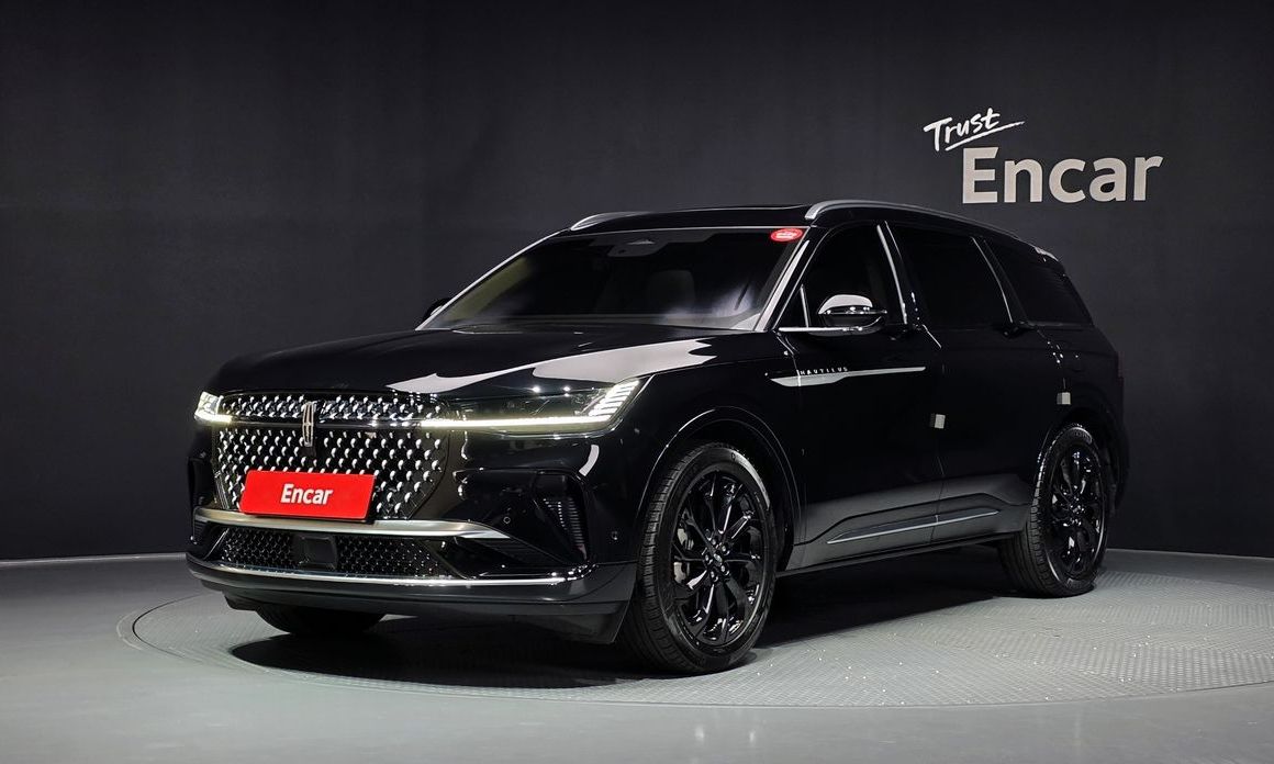 Lincoln Nautilus 2024