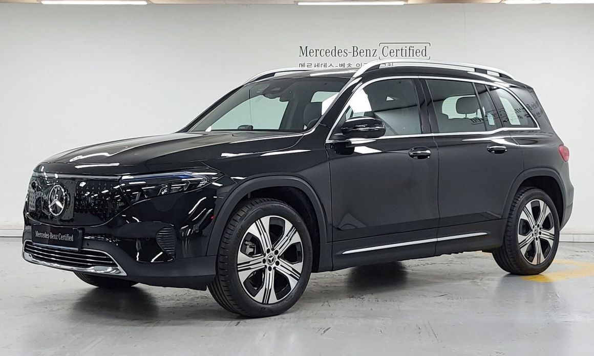 Mercedes-Benz EQB 2026