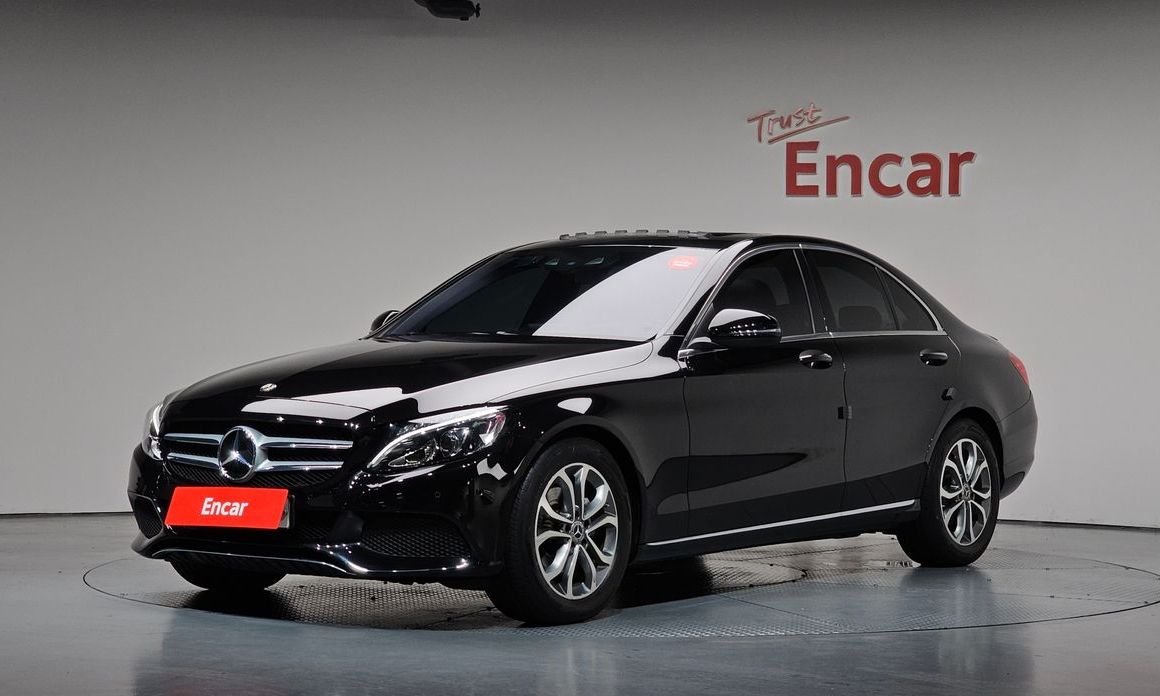 Mercedes-Benz C-Class 2018