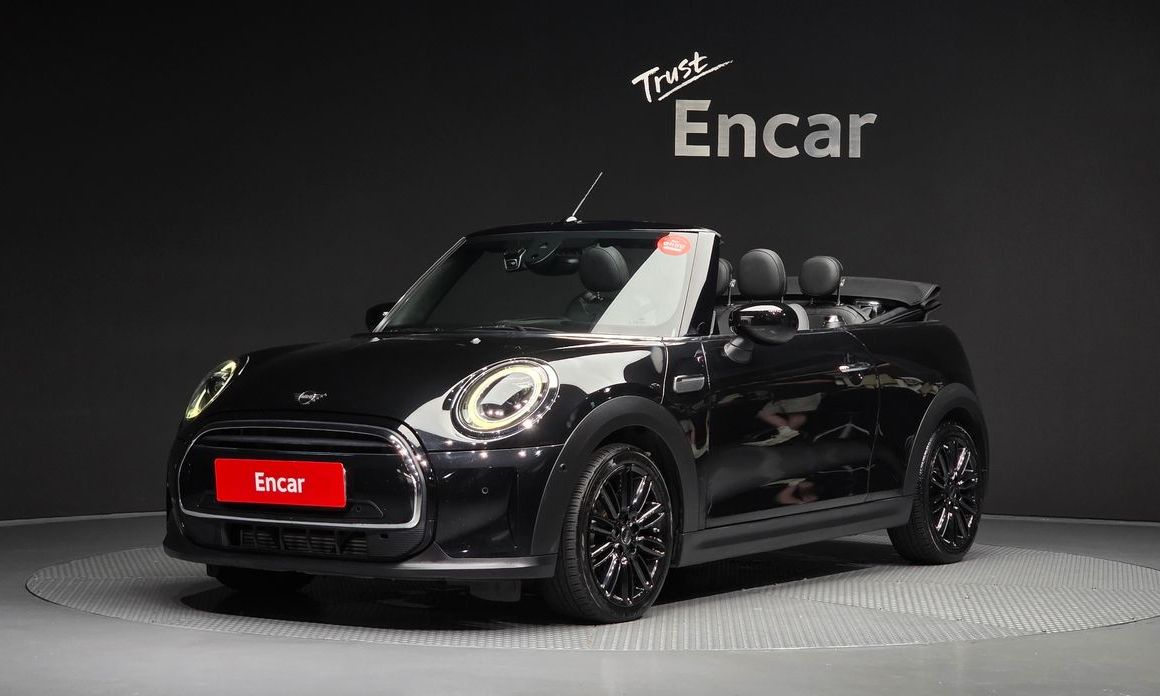 Mini Cooper Convertible 2024