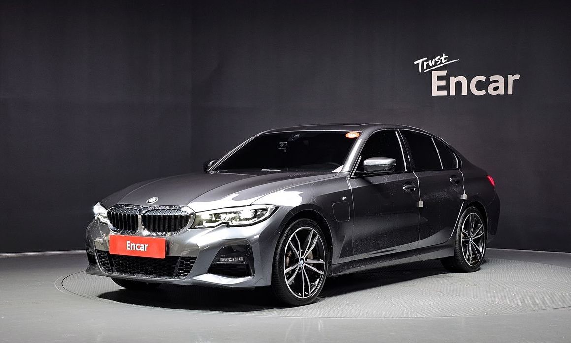BMW 3-Series 2021