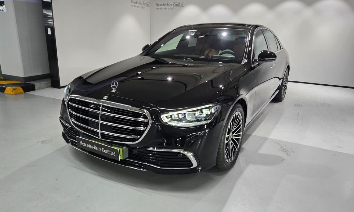 Mercedes-Benz S-Class 2026