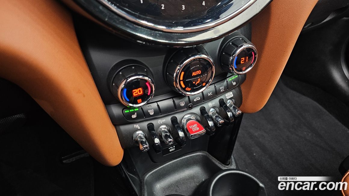 Mini Cooper Convertible 2022